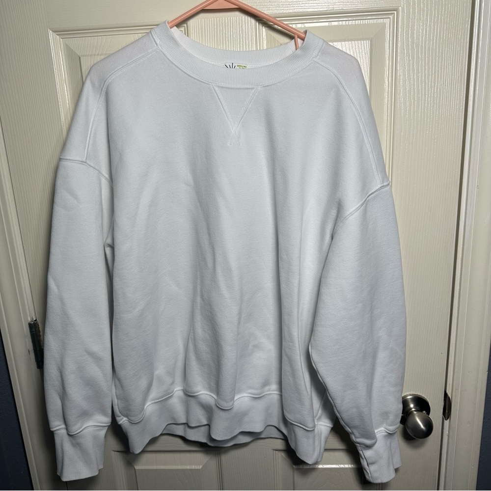 Women’s OFFLINE By Aerie Cloud Fleece Oversized Crewneck Sweatshirt, size Medium - Picture 9 of 13
